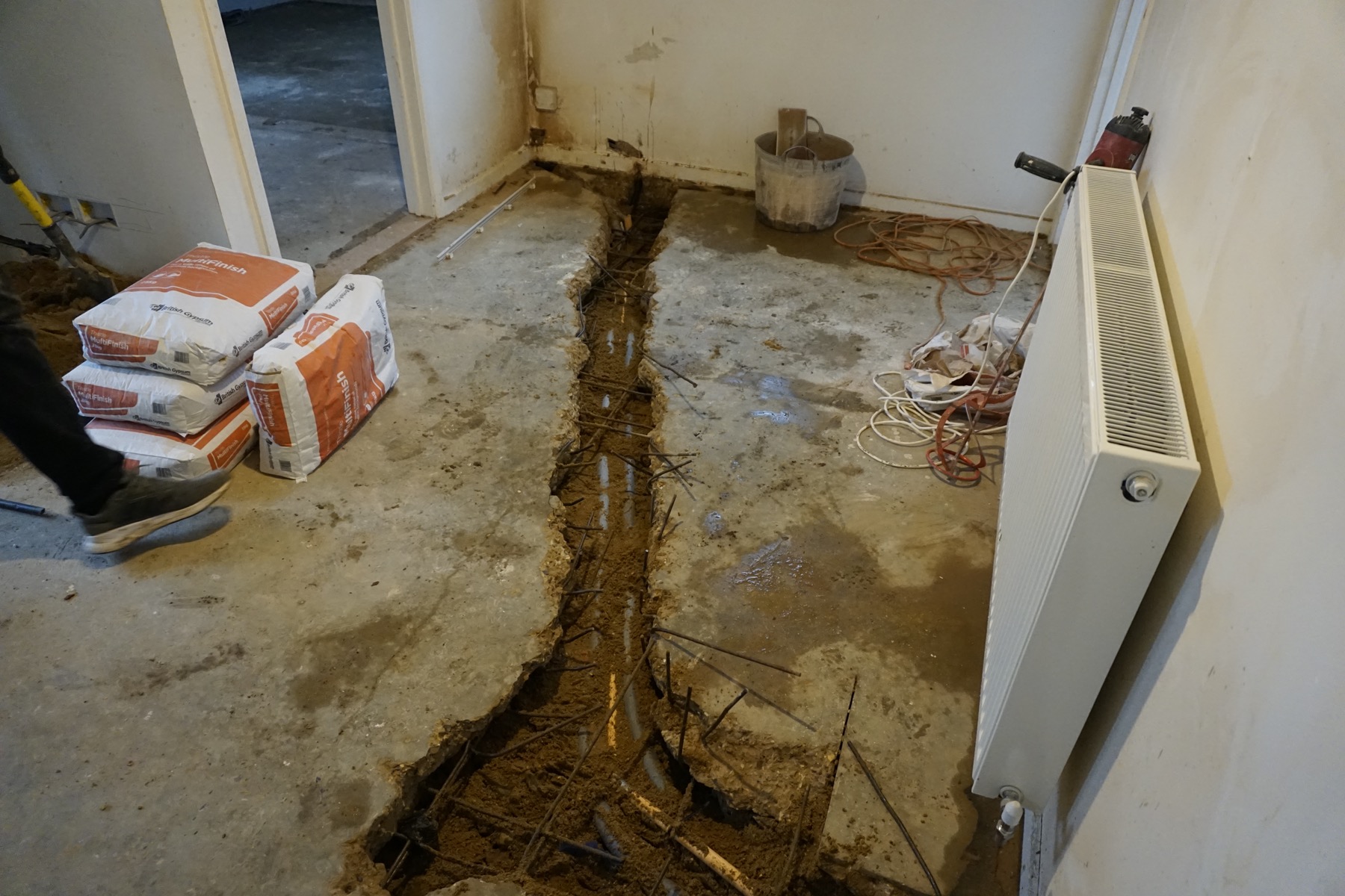 Building Single Storey Side House Kitchen Extension In Milton Keynes - Image 17