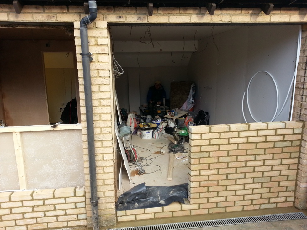 Double Garage Conversion in Fishermead - Image 10