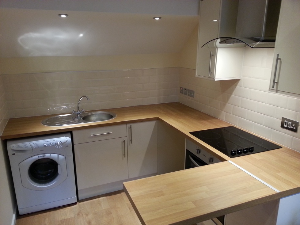 Double Garage Conversion in Fishermead - Image 27