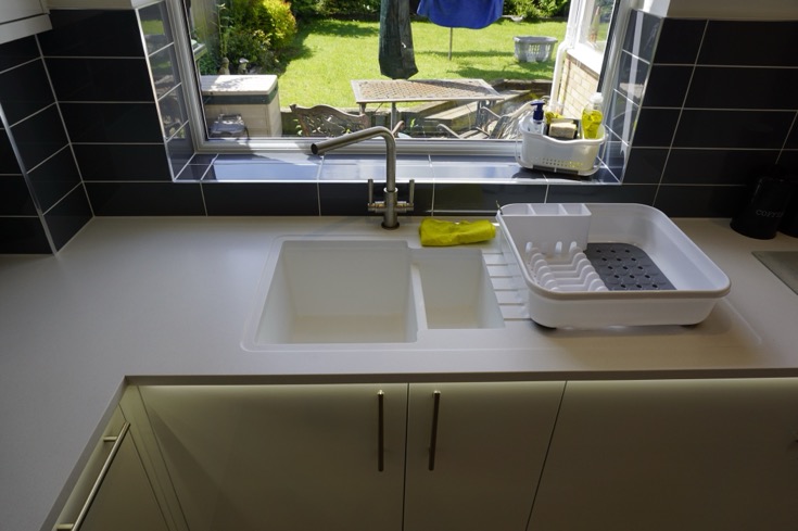 Kitchen design and installation in Cranfield - Image 4