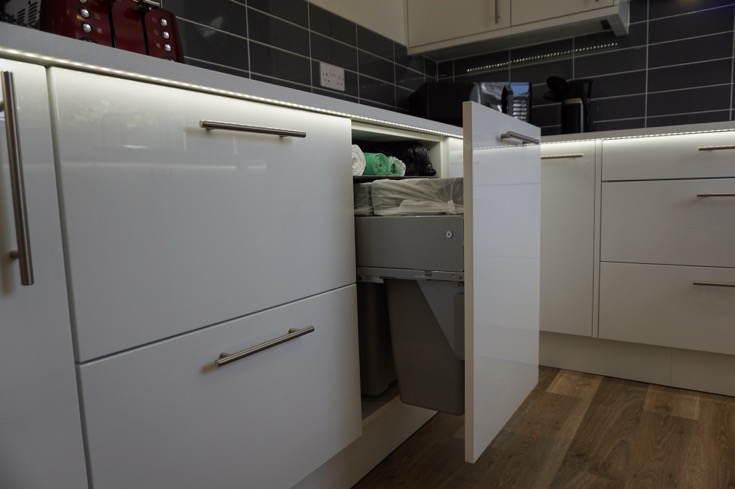 Kitchen design and installation in Cranfield - Image 7