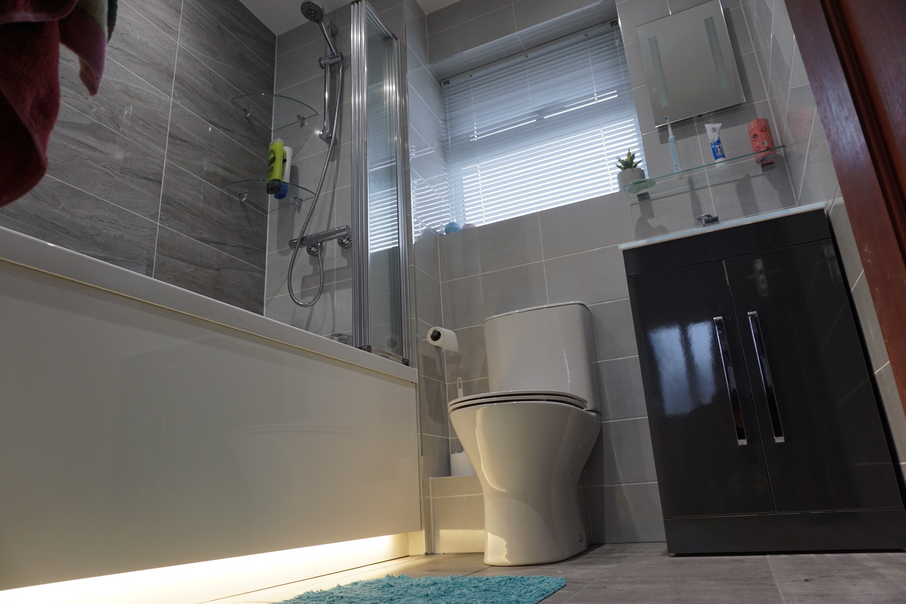 Master Bathroom and En-suite remodelling in Milton Keynes - Image 1
