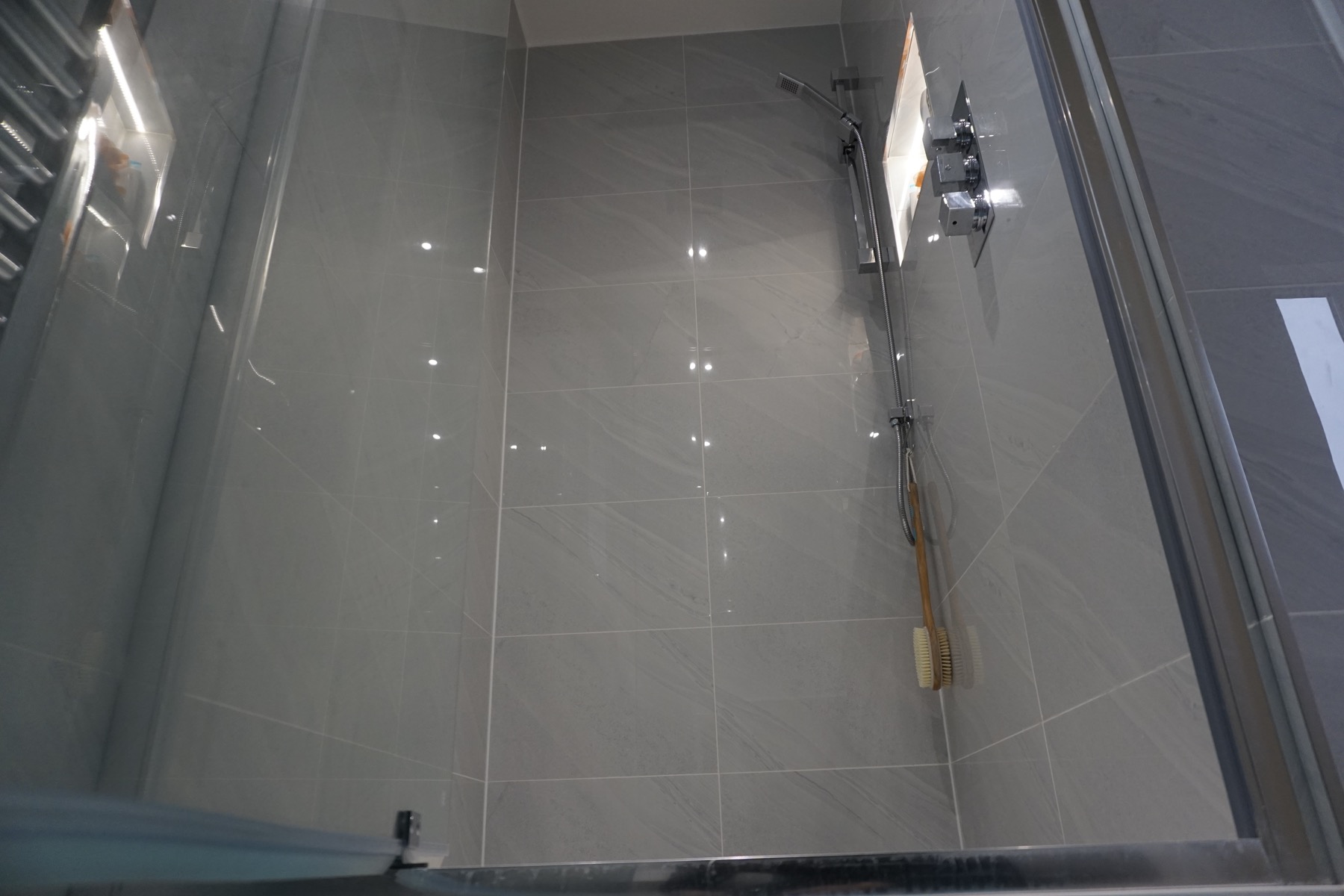 Master Bathroom and En-suite remodelling in Milton Keynes - Image 7