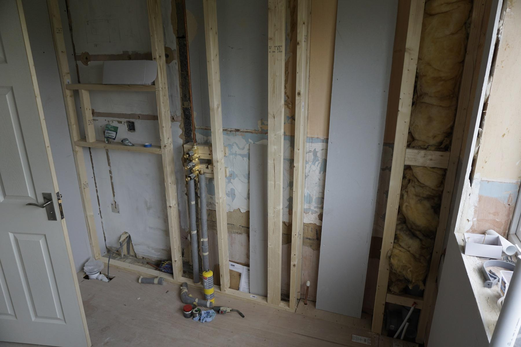 Master bathroom cloakroom and en-suite remodelling in Bedford - Image 6