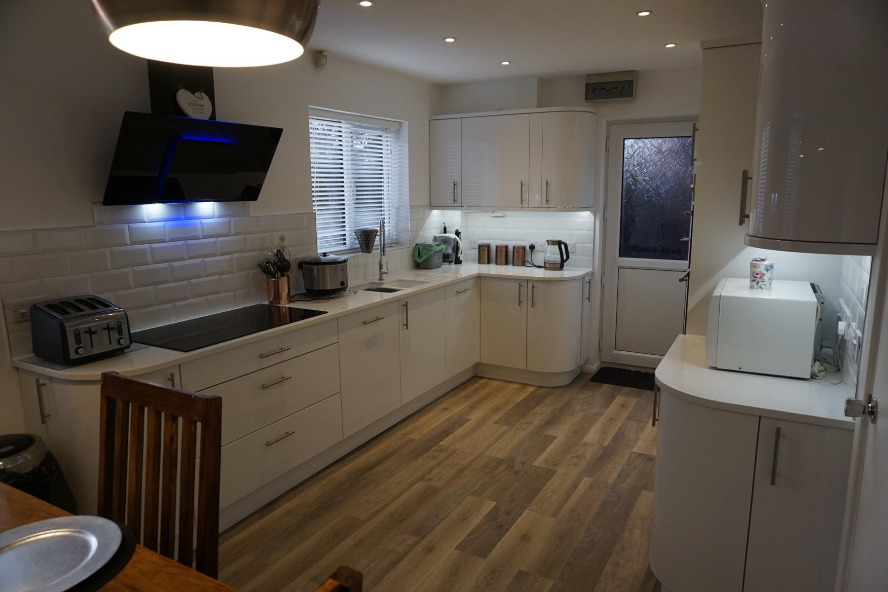 Kitchen refurbishment in Newport Pagnell - Image 7