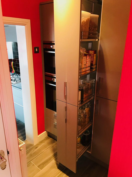 Kitchen renovation in Heath and Reach - Image 2