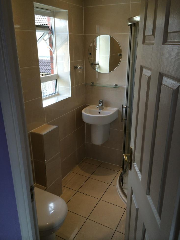 En-suite renovation - Image 1