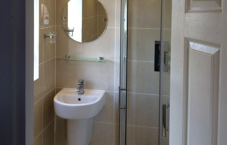 En-suite renovation - Image 2