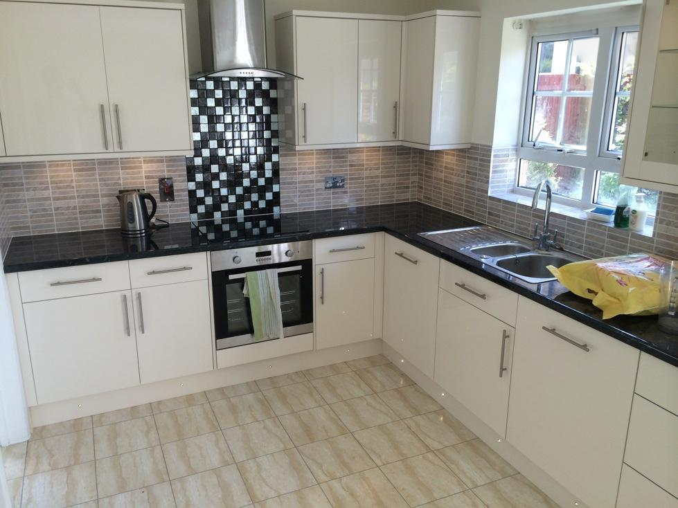 Kitchen design and installation in Emerson Valley - Image 5