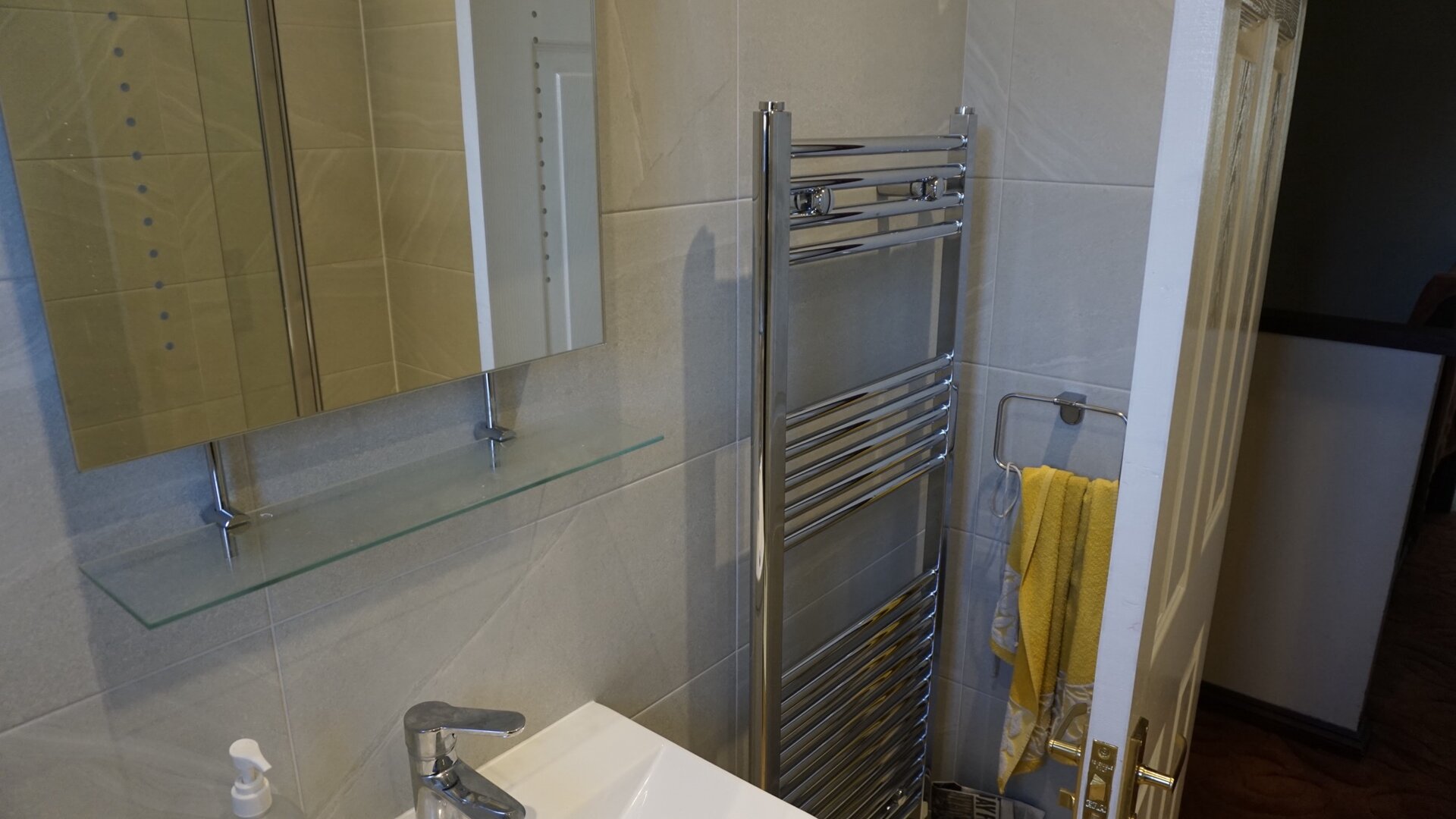 En-suite installation as a part of garage conversion - Image 11