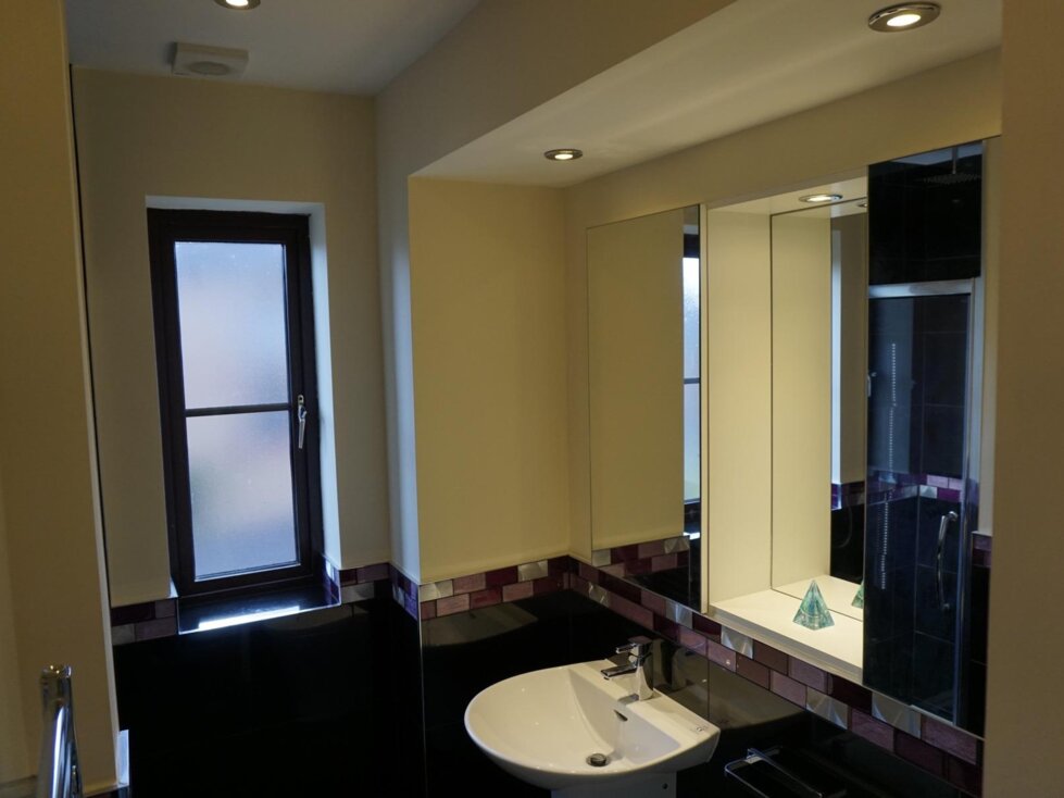 En-suite renovation in Emerson Valley