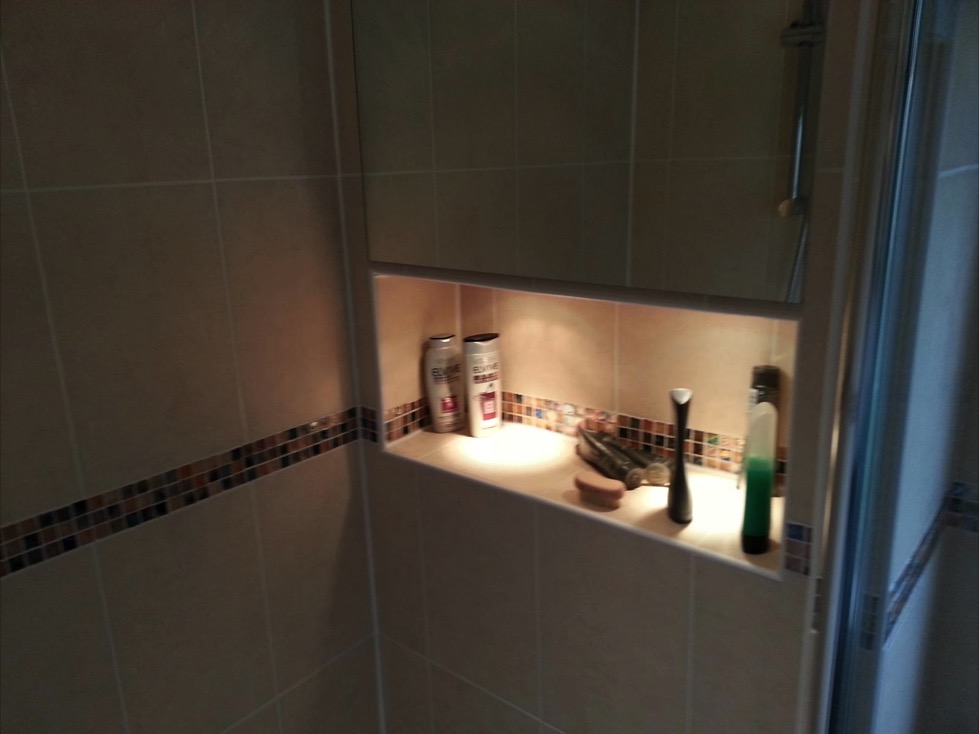 En-suite renovation in Bletchley