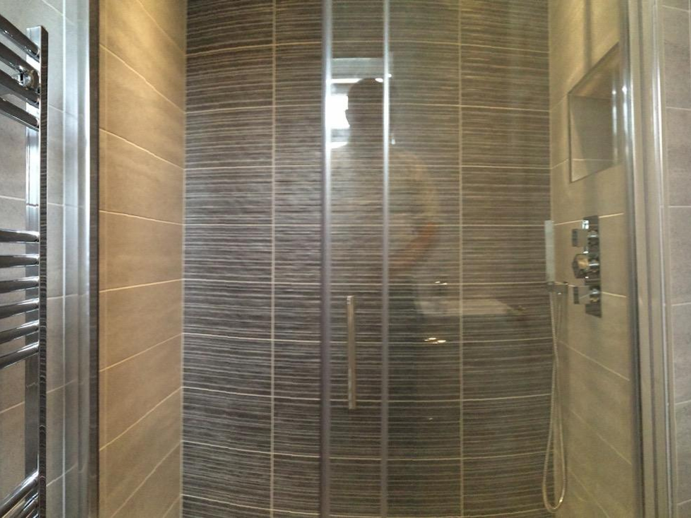 En-suite renovation in Northampton