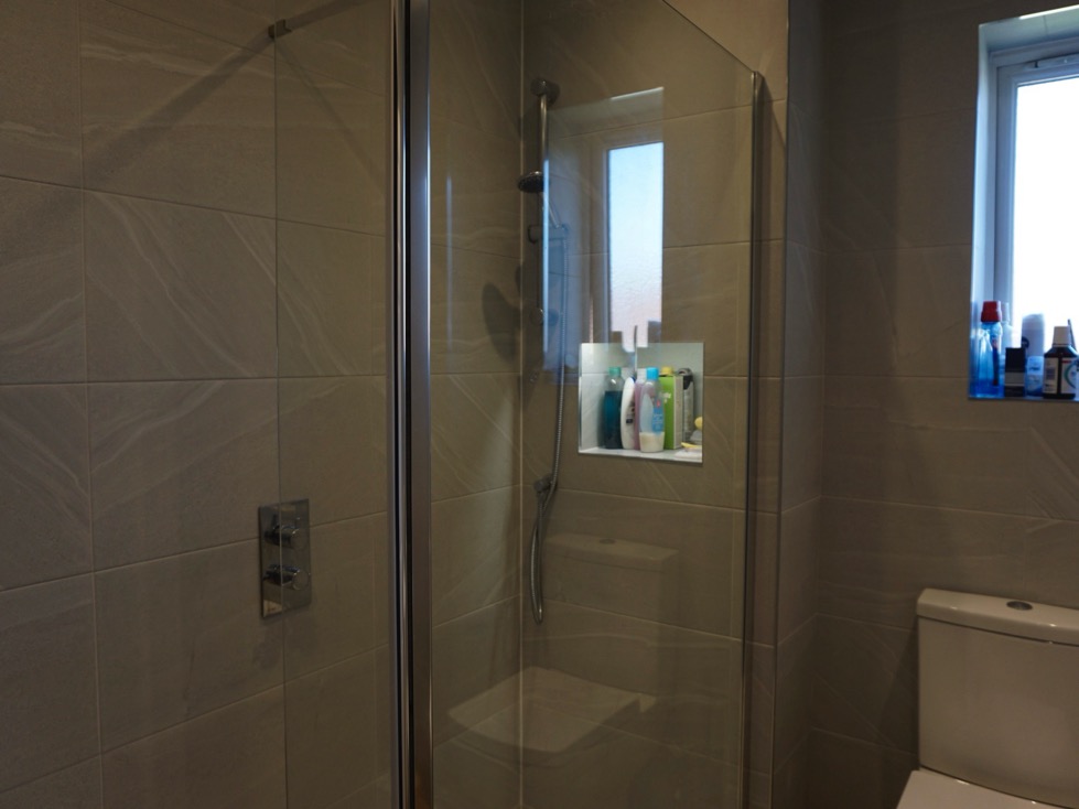 En-suite installation as a part of garage conversion