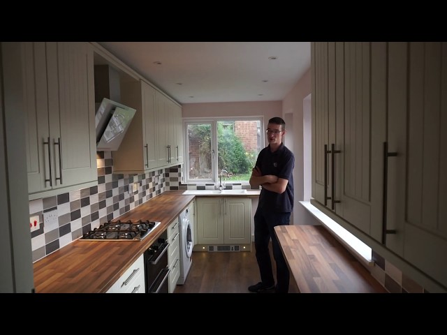 Customer testimonial video - PMJ Building Services