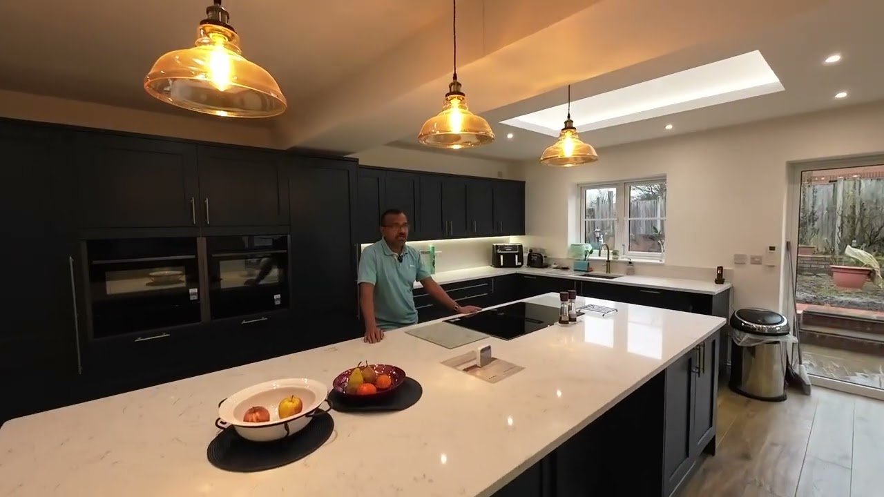 Customer testimonial video - Luxury Rear Extension in Westcroft in Milton Keynes